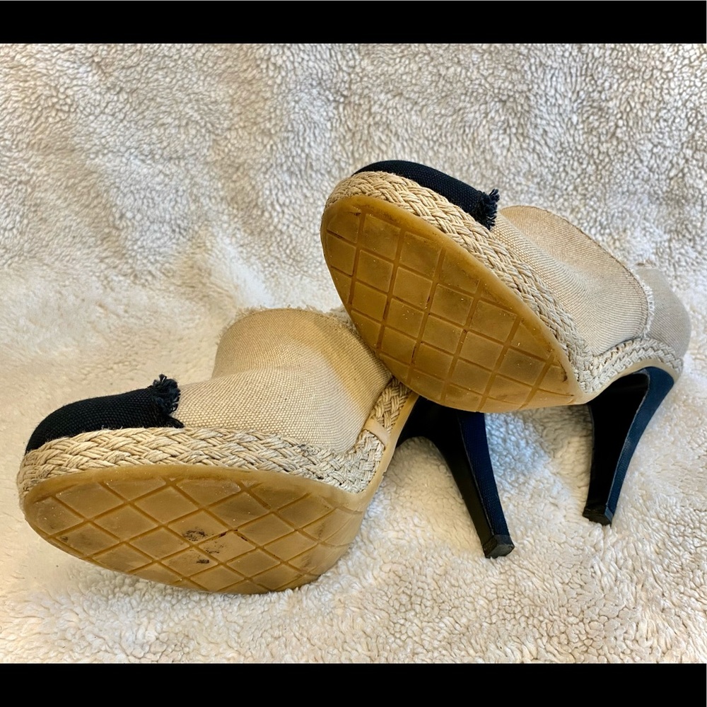 CHANEL Canvas Cap Toe Espadrille Booties (39.5) - Picture 14 of 15